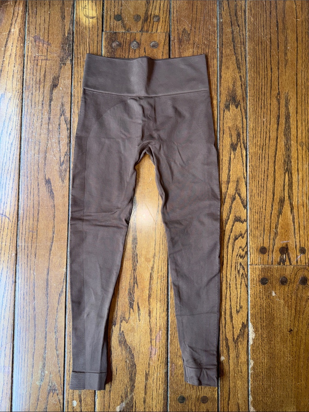 Set Active seamless brown leggings size medium